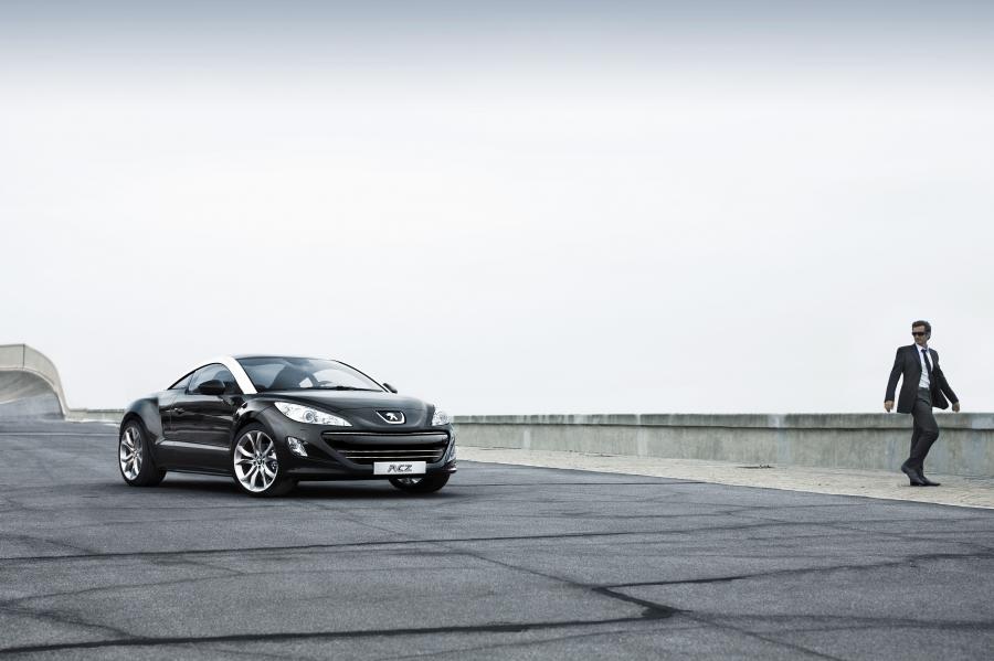  Peugeot RCZ 2009 года  (фото 17 из 100)